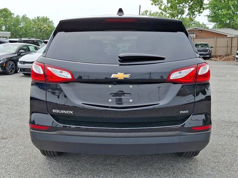 Used 2020 Chevrolet Equinox LS w/ LS Convenience Package AWD/4WD image 6