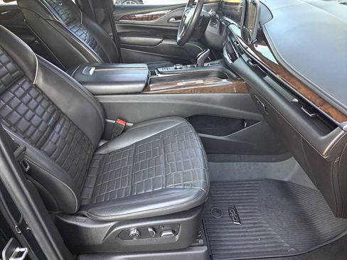 Used 2021 Cadillac Escalade ESV Sport Platinum image 14