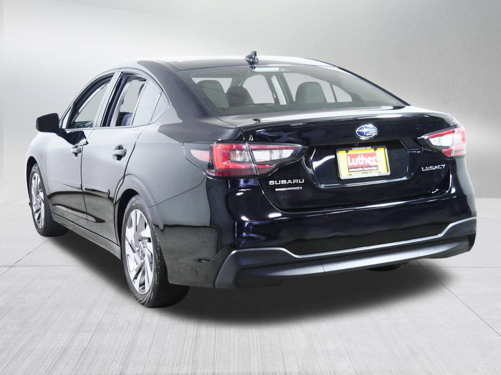 Used 2024 Subaru Legacy Limited AWD/4WD image 5