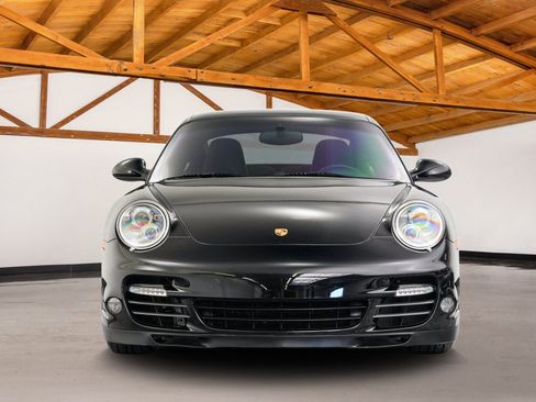 Used 2013 Porsche 911 4 Coupe image 8