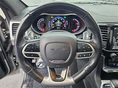 Used 2021 Jeep Grand Cherokee SRT image 17