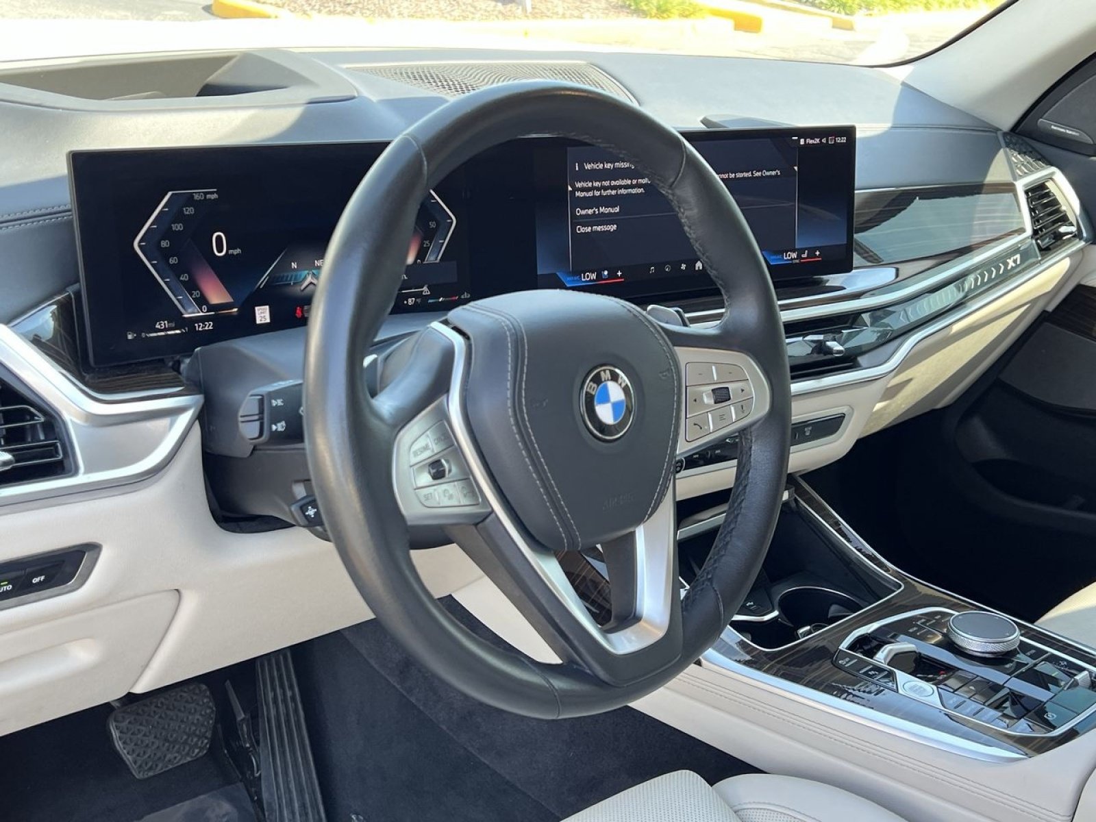 Used 2026 BMW X7 xDrive40i AWD/4WD image 13