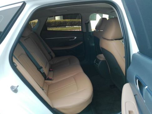 Used 2024 Hyundai Sonata Limited image 29