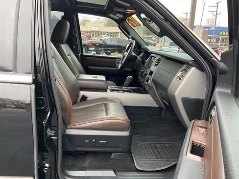 Used 2017 Ford Expedition EL King Ranch image 35