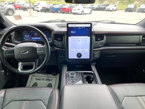 Used 2024 Ford Expedition Max Limited AWD/4WD image 14
