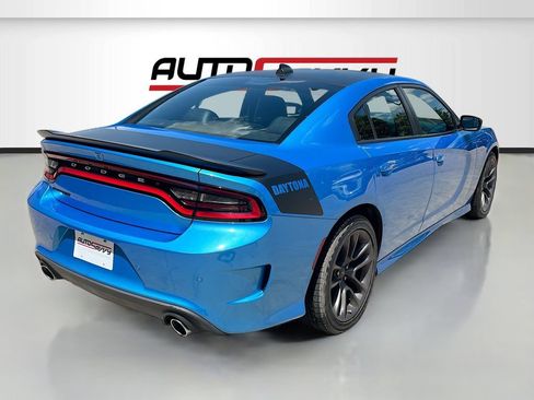 Used 2023 Dodge Charger R/T w/ Daytona Edition Group RWD image 7