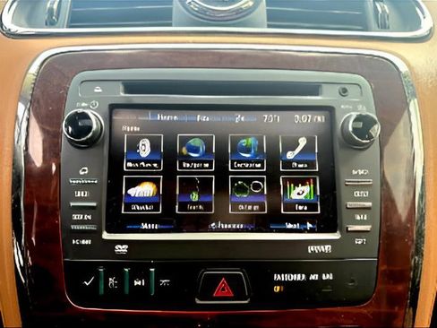 Used 2016 Buick Enclave Leather w/ Trailering Package AWD/4WD image 10