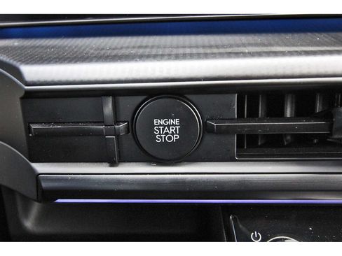Used 2025 Hyundai Santa Fe Calligraphy AWD/4WD image 27