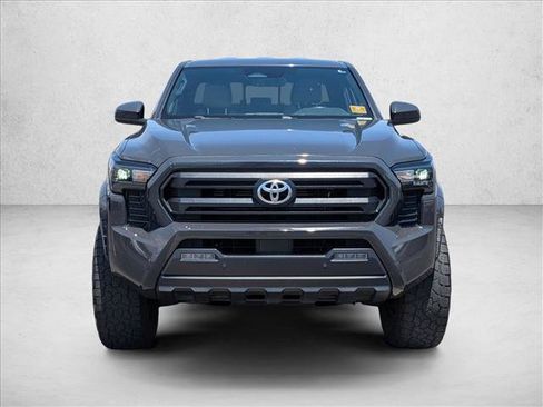 Used 2024 Toyota Tacoma SR5 AWD/4WD image 2