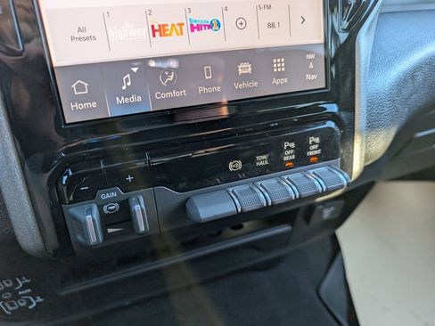 New 2026 RAM 2500 Tradesman AWD/4WD image 32
