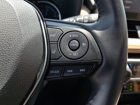 Certified 2021 Toyota RAV4 Limited AWD/4WD image 25