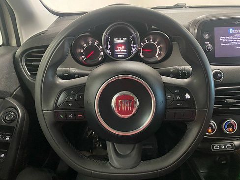Used 2018 FIAT 500X Trekking image 18