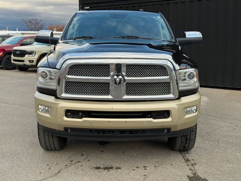 Used 2017 RAM 3500 Laramie Longhorn image 2