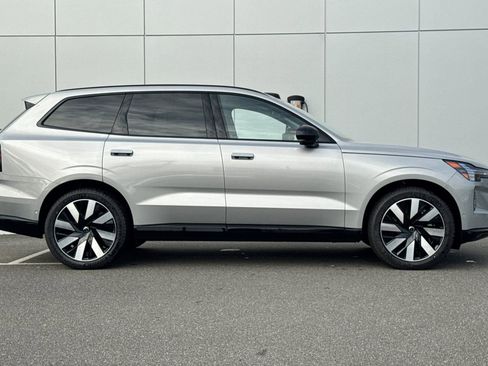 New 2025 Volvo EX90 Ultra image 6