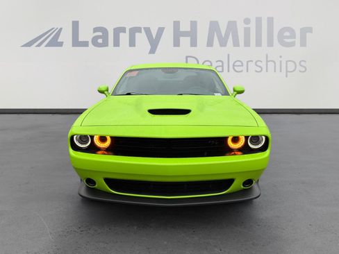 Used 2023 Dodge Challenger R/T w/ Blacktop Package image 8
