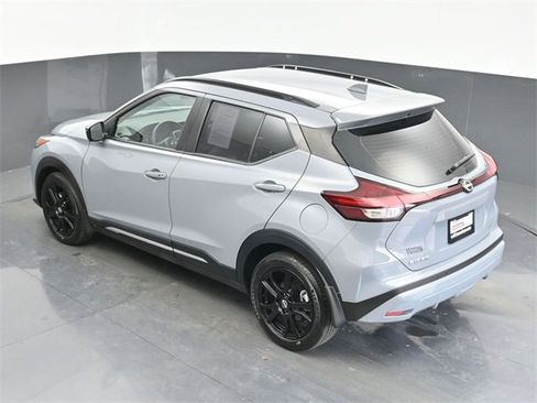 Certified 2024 Nissan Kicks SR w/ SR Premium Package image 30