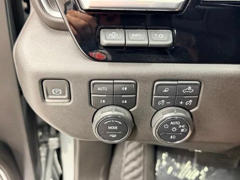 Certified 2024 Chevrolet Silverado 2500 High Country w/ High Country Premium Package AWD/4WD image 17