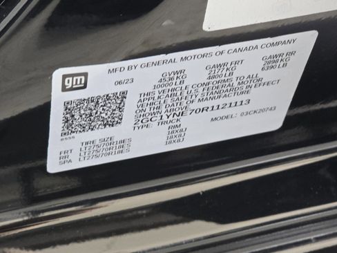 Used 2024 Chevrolet Silverado 2500 LT w/ Convenience Package image 29