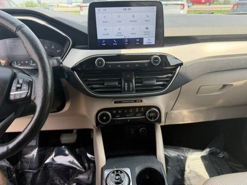 Used 2020 Ford Escape SEL AWD/4WD image 16