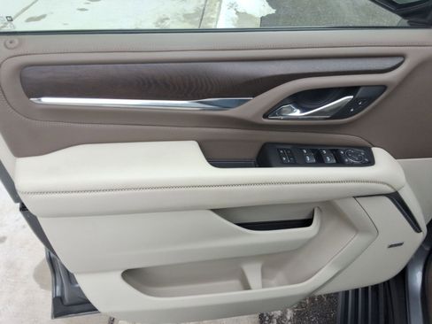 Used 2021 GMC Yukon Denali w/ Denali Premium Package image 22