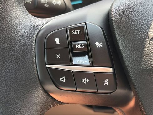 Used 2020 Ford Escape SE FWD image 31