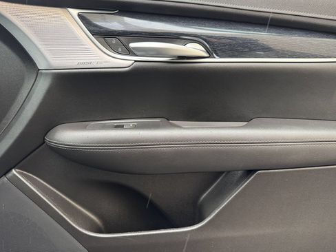 Used 2025 Cadillac XT5 Premium Luxury AWD/4WD image 19