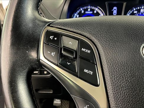 Used 2013 Hyundai Azera FWD image 11