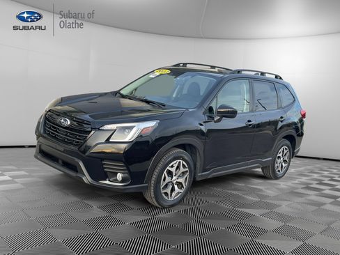 Certified 2023 Subaru Forester Premium image 13