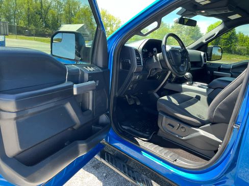 Used 2019 Ford F150 XLT w/ Equipment Group 302A Luxury AWD/4WD image 10