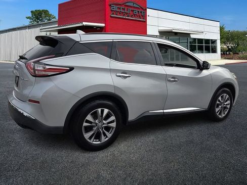 Used 2018 Nissan Murano SV image 5