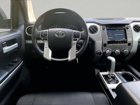Used 2016 Toyota Tundra SR5 w/ SR5 Upgrade Package AWD/4WD image 10