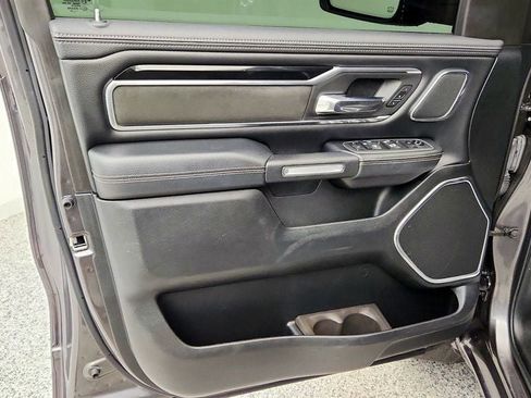 Used 2021 RAM 1500 Laramie AWD/4WD image 10