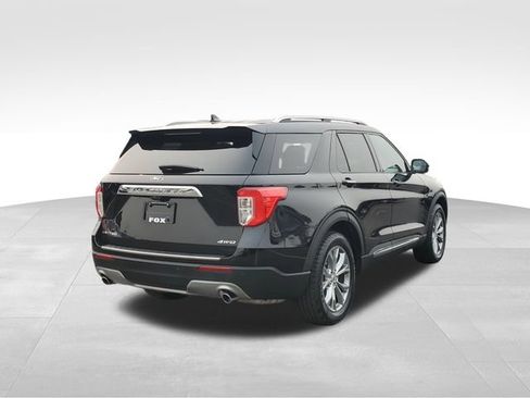 Used 2022 Ford Explorer Limited w/ Equipment Group 301A AWD/4WD image 5