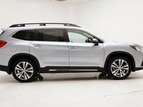Used 2022 Subaru Ascent Limited w/ Technology Package image 3