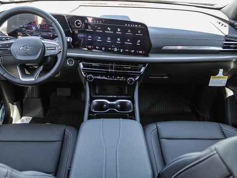 New 2026 Chevrolet Traverse LT w/ Midnight/Sport Edition image 11