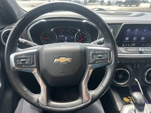 Used 2019 Chevrolet Blazer LT FWD image 12