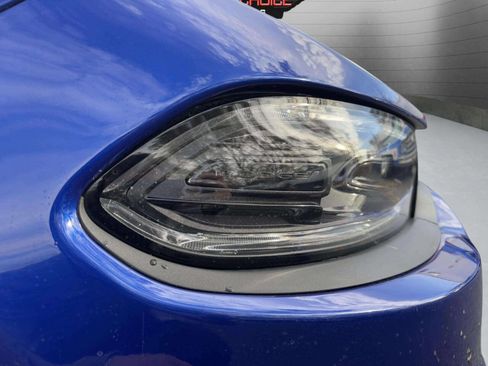 Used 2022 Dodge Charger R/T w/ Driver Convenience Group image 11