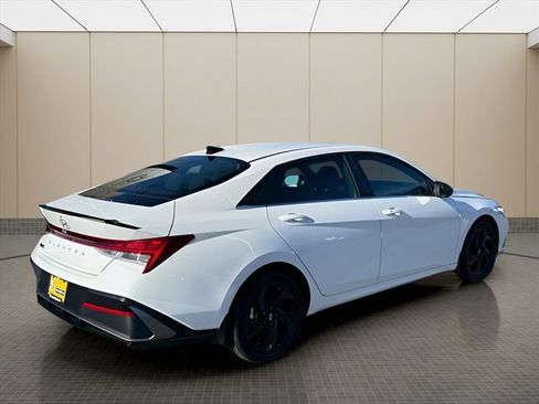 New 2026 Hyundai Elantra SEL Sport Premium w/ Cargo Package FWD image 4