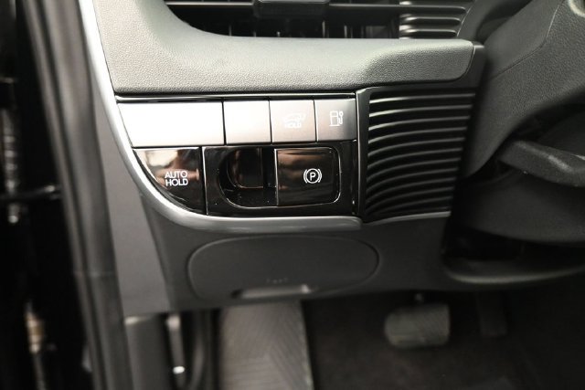 New 2027 Hyundai Ioniq 5 SEL RWD image 18