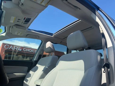 Used 2018 Subaru Forester 2.5i Premium AWD/4WD image 9