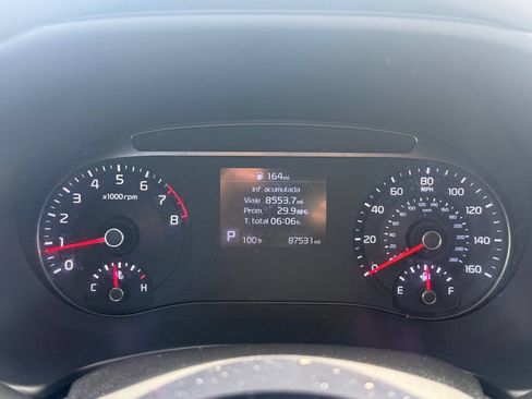 Used 2022 Kia Soul LX w/ Technology Package FWD image 14