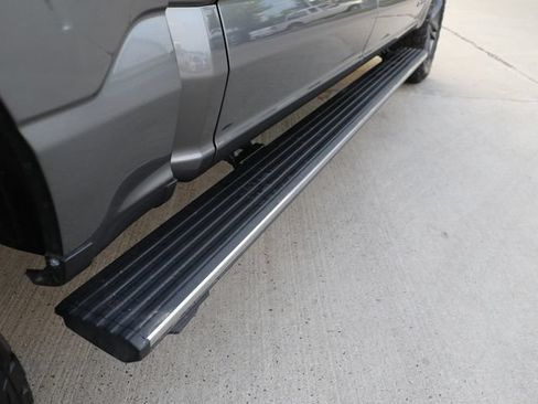 Used 2023 Ford F150 Lariat w/ Equipment Group 502A High AWD/4WD image 10