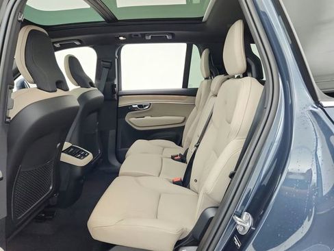 New 2026 Volvo XC90 B6 Plus w/ Protection Package image 28