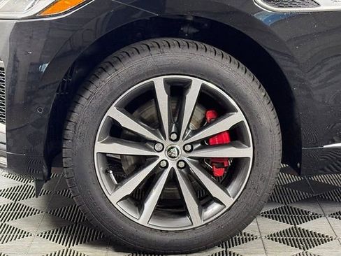 New 2026 Jaguar F-PACE R-Dynamic S image 12