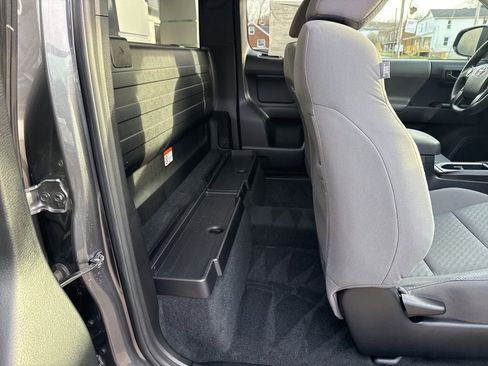 Used 2021 Toyota Tacoma SR image 19