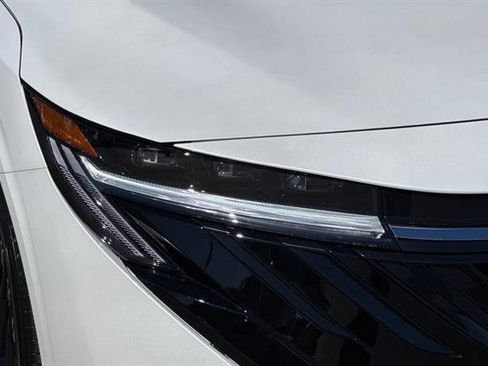 New 2026 Nissan Sentra SR w/ SR Premium Package image 29