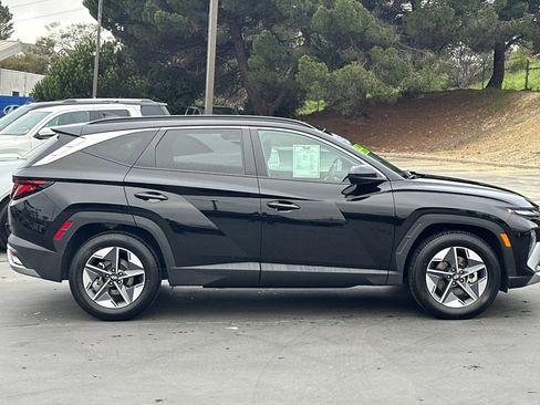 Used 2025 Hyundai Tucson SEL image 3