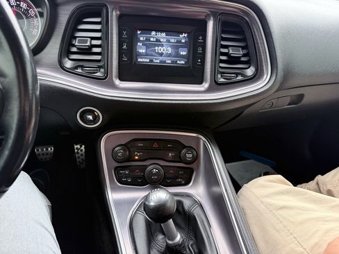 Used 2015 Dodge Challenger R/T w/ Quick Order Package 22B R/T image 13