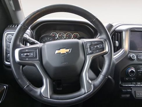 Used 2020 Chevrolet Silverado 1500 LT w/ Fleet Comfort Package image 12