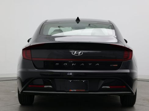 Used 2023 Hyundai Sonata SE FWD image 6